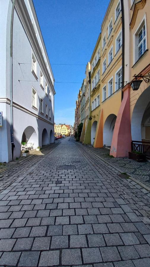 Plac Ratuszowy 50 - Old Town - 2 Sypialnie I Salon Jelenia Gora Exterior photo