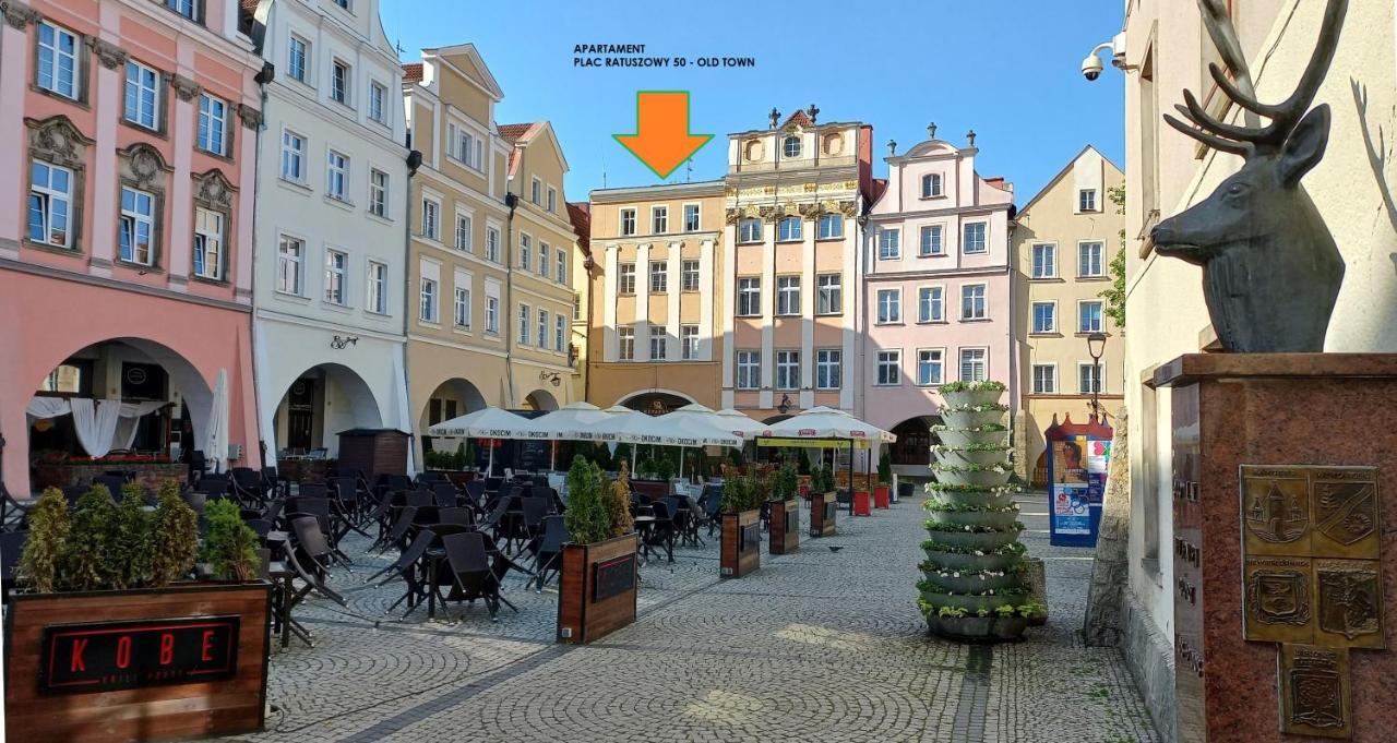 Plac Ratuszowy 50 - Old Town - 2 Sypialnie I Salon Jelenia Gora Exterior photo